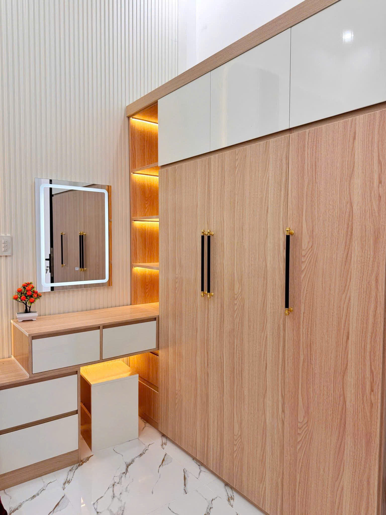 z6648784169567_586afe55b39b8f730453486eb6a87042