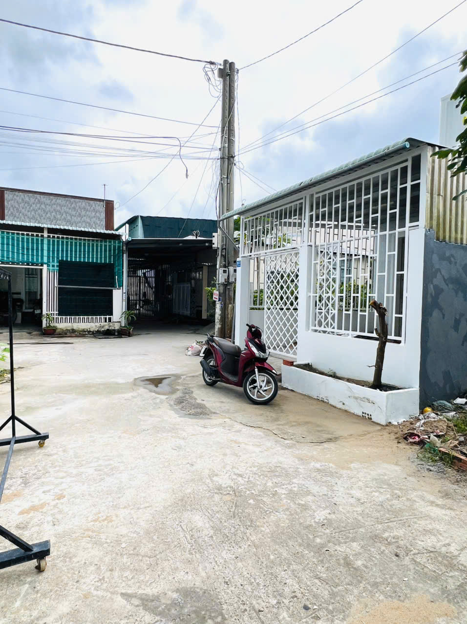 z6657188243146_68b0b7c4553833d4e7abcf8d0119210d